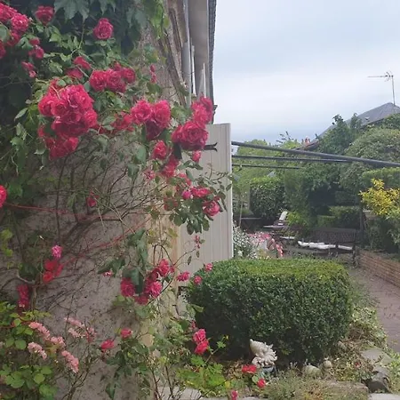 לינה וארוחת בוקר La Ferme De Saint Julien