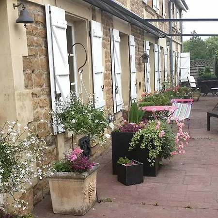 לינה וארוחת בוקר La Ferme De Saint Julien